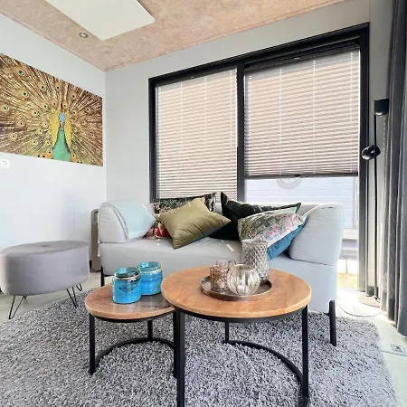 Tatil Evi Jopies Houseboat *