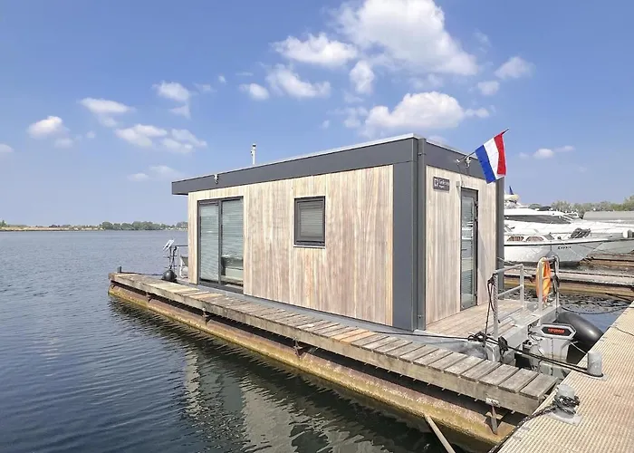 Holiday home Jopies Houseboat *