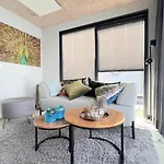 בית נופש Jopies Houseboat *